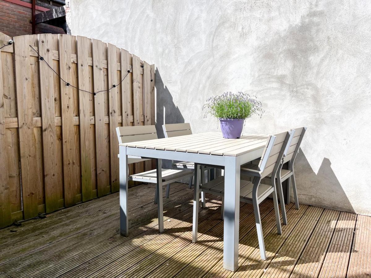 Dokkumer Bed&Breakfast Apartment Exterior photo